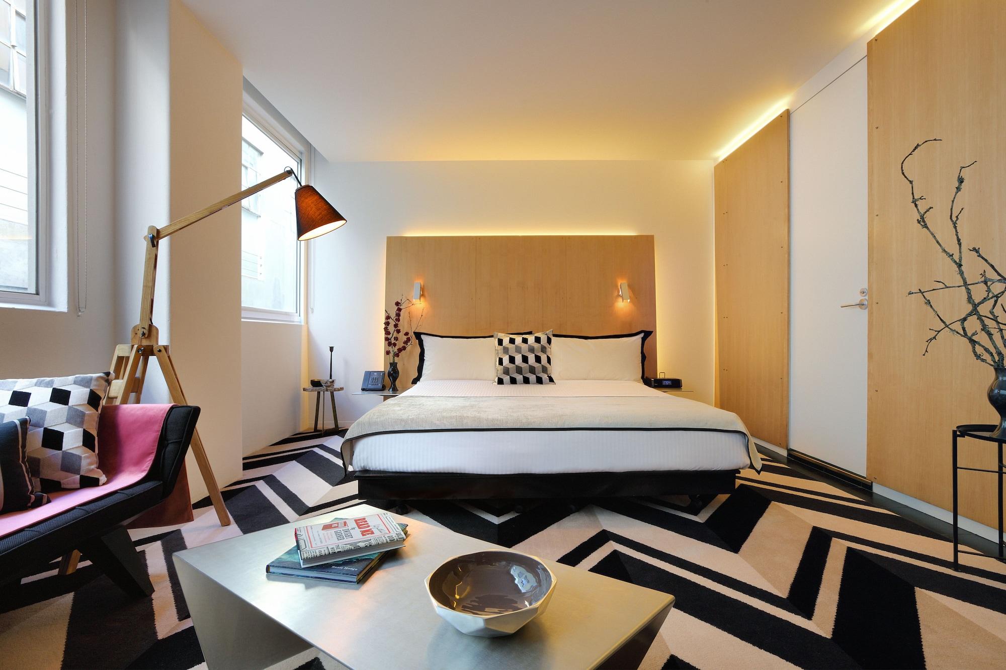 阿德菲酒店 墨尔本 外观 照片 A room at the hotel
